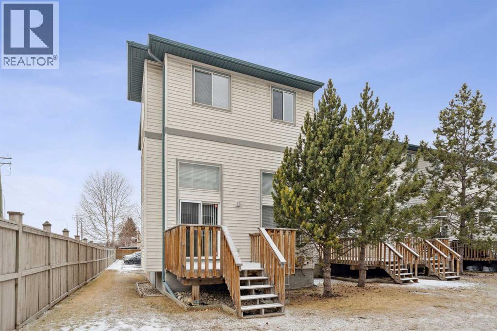 Single Family House for Sale in  Anderson Grove SW Cedarbrae Calgary 