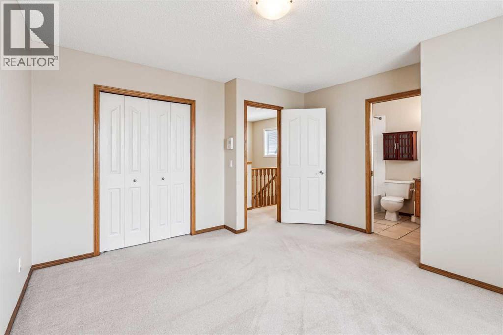 Single Family House for Sale in  Anderson Grove SW Cedarbrae Calgary 