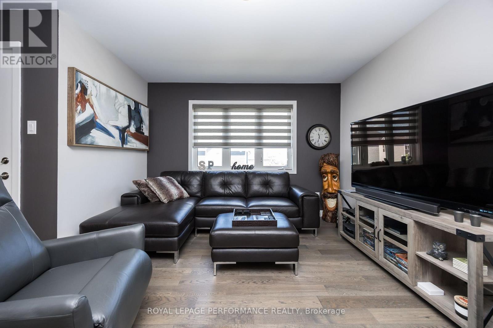 Photo 21 of 816 Bascule Place, Ottawa ON