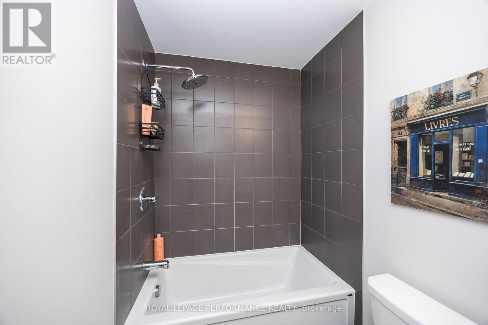 Photo 37 of 816 Bascule Place, Ottawa ON