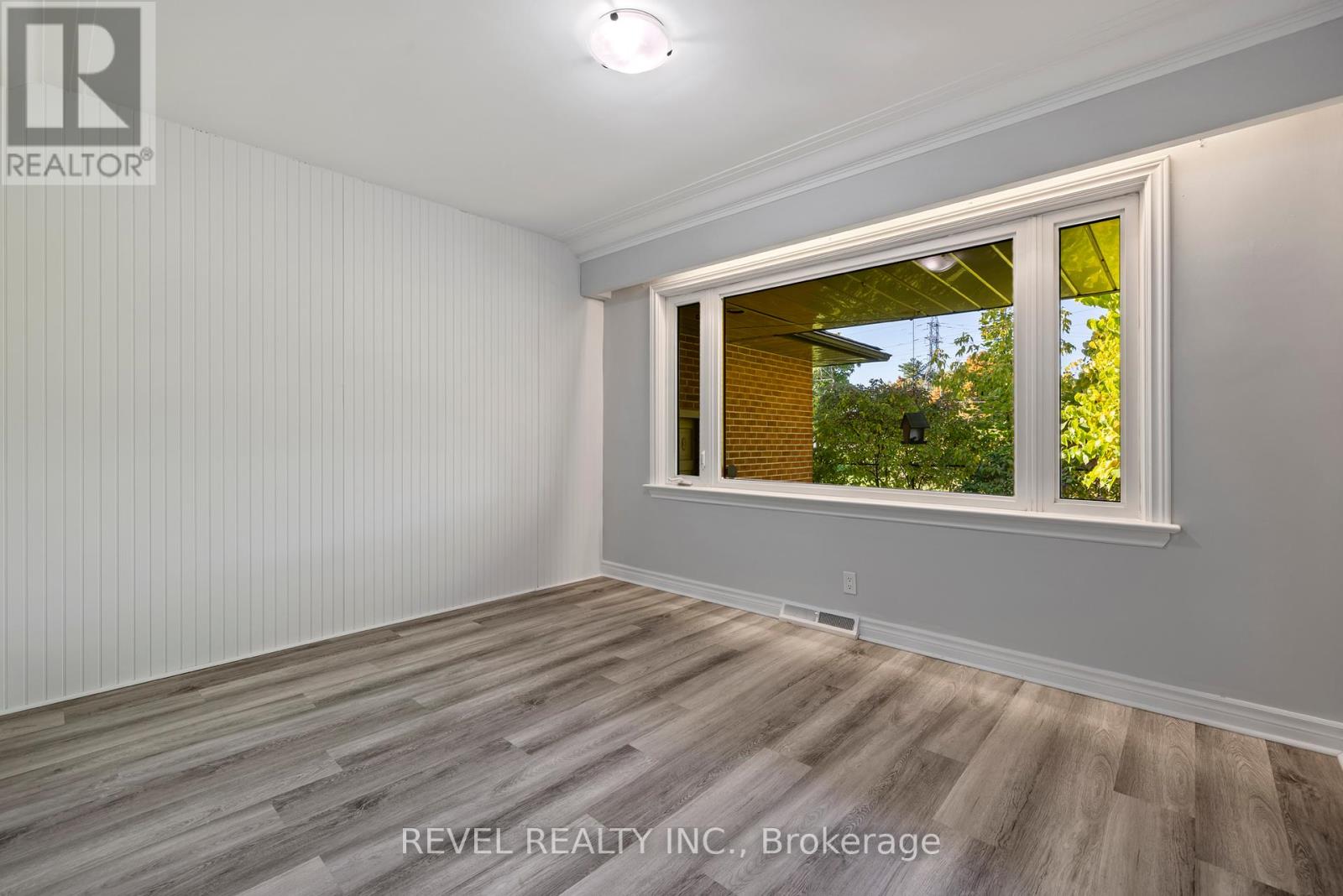Photo 28 of 40 Bertram Drive, Hamilton ON