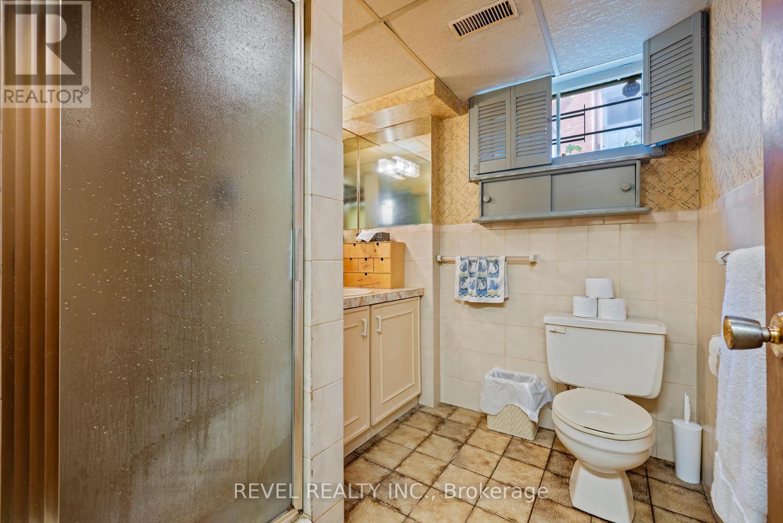 Photo 27 of 40 Bertram Drive, Hamilton ON