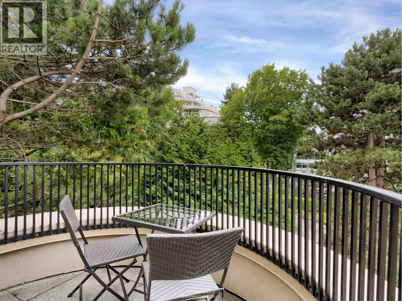 Photo 13 of 401 525 Wheelhouse Square, Vancouver BC