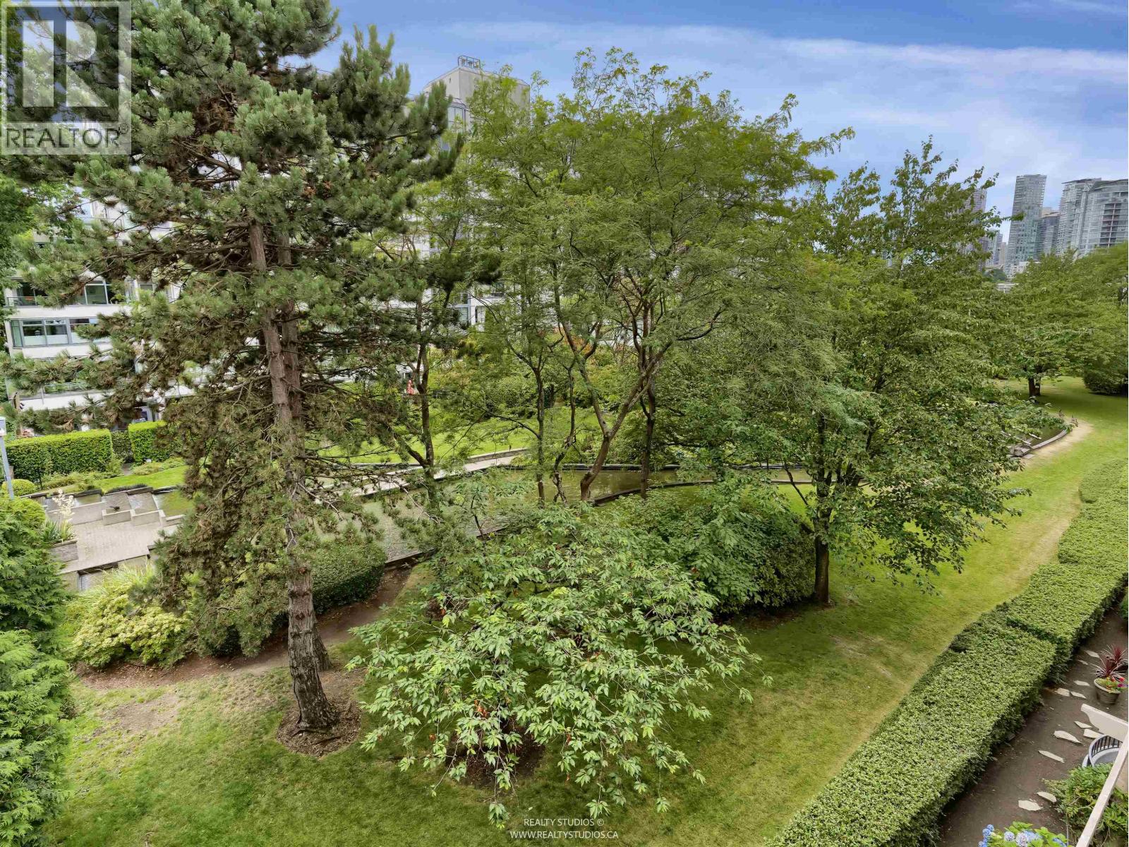Photo 11 of 401 525 Wheelhouse Square, Vancouver BC
