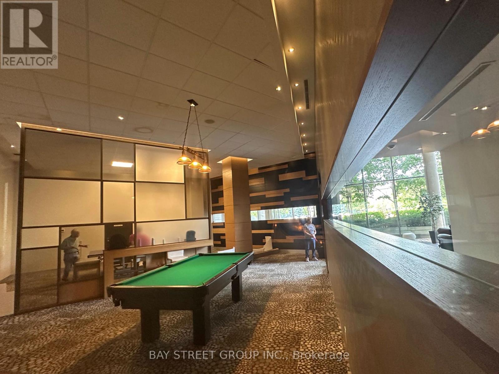 Photo 32 of 207 233 South Park Road, Markham ON