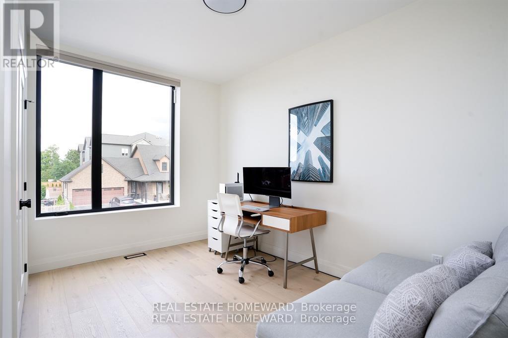 Photo 15 of 104 Lametti Drive, Pelham ON