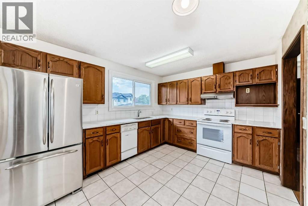 151 Whitlock Place NE, Calgary, Alberta