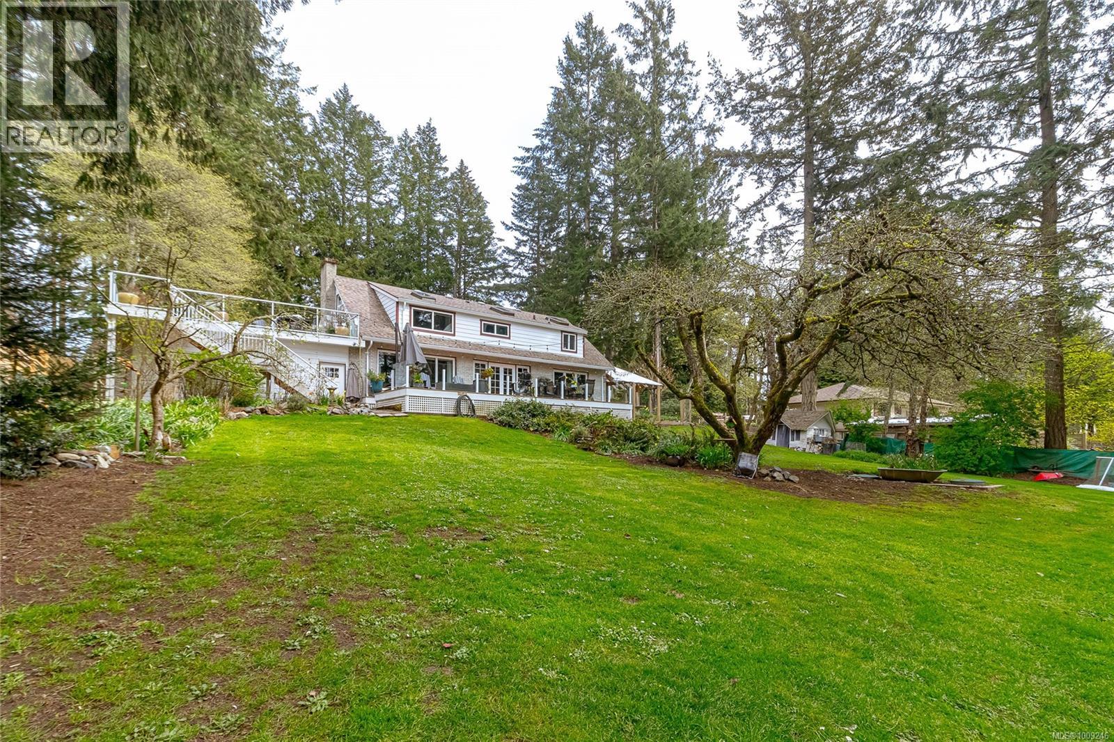 Photo 65 of 5182 Santa Clara Ave, Saanich BC