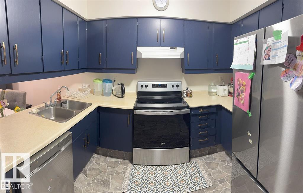 Photo 7 of 210 20 Alpine Pl, St Albert AB
