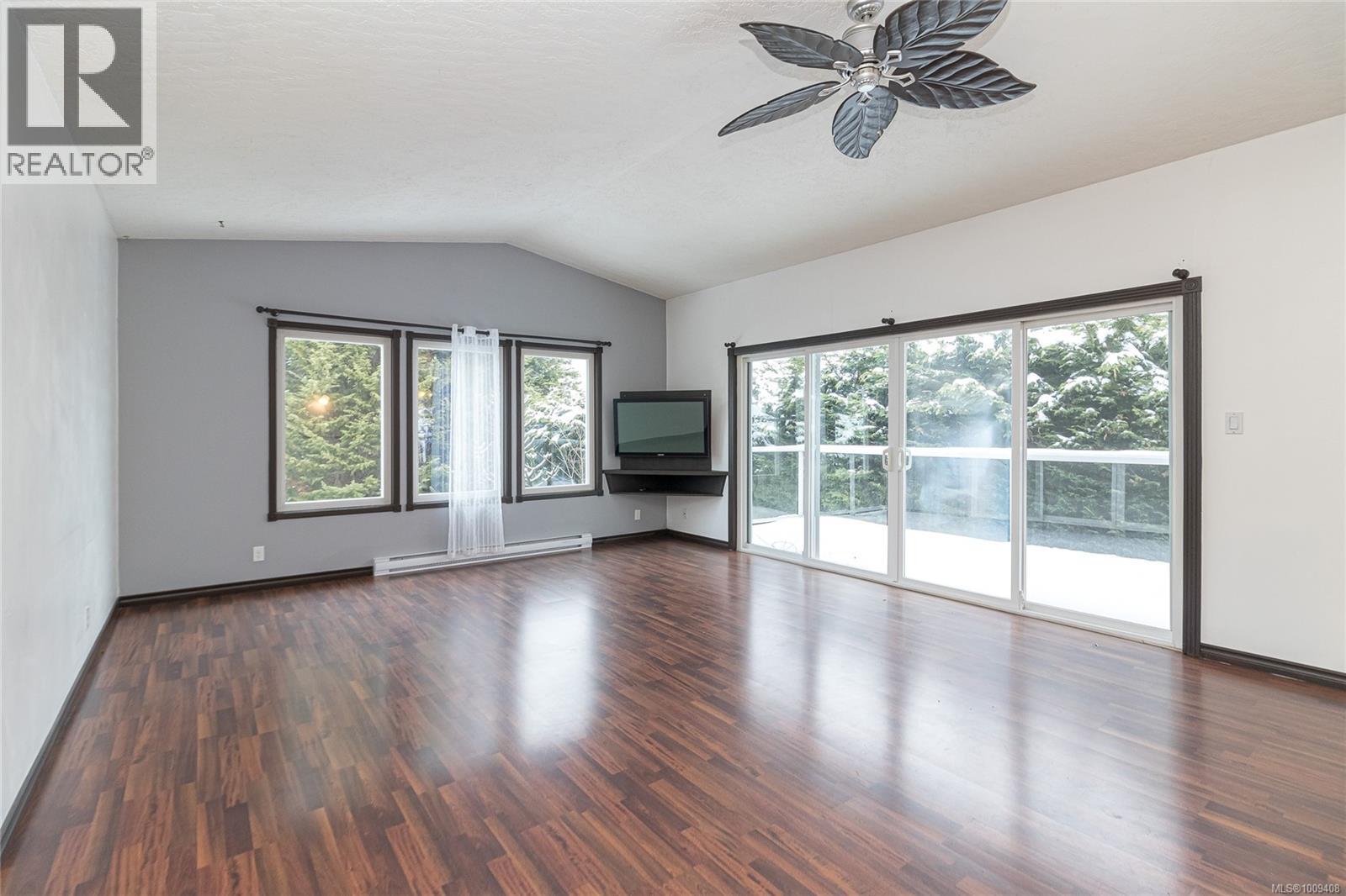 Photo 5 of 711 Bexhill Rd, Colwood BC