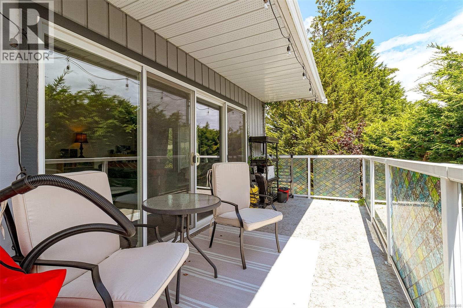 Photo 29 of 711 Bexhill Rd, Colwood BC