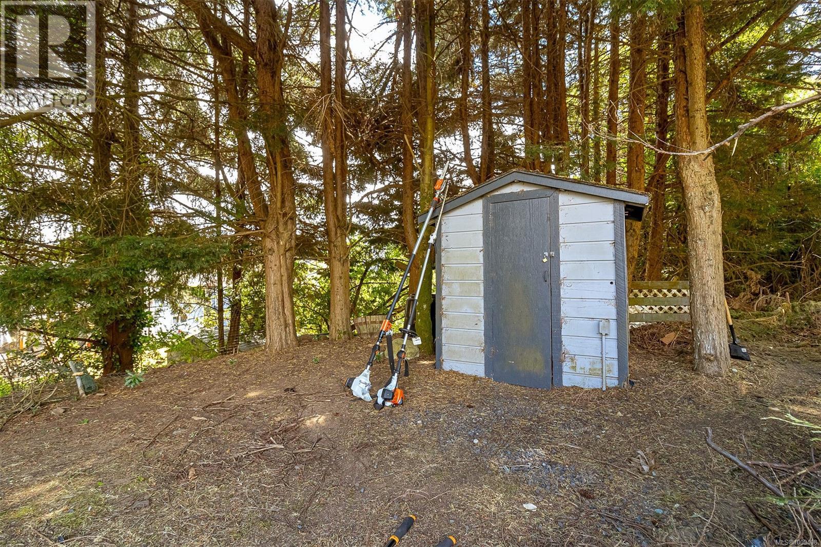 Photo 33 of 711 Bexhill Rd, Colwood BC