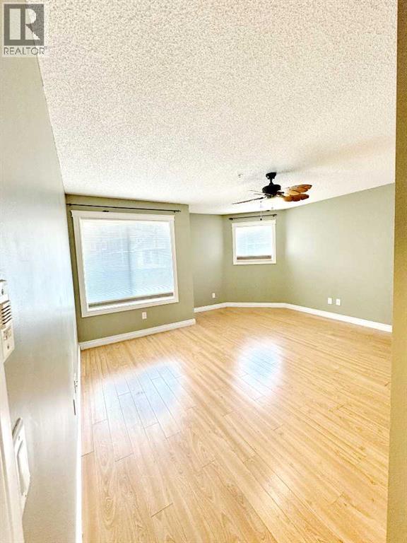 Photo 16 of 2126 700 Willowbrook Road Nw, Airdrie AB