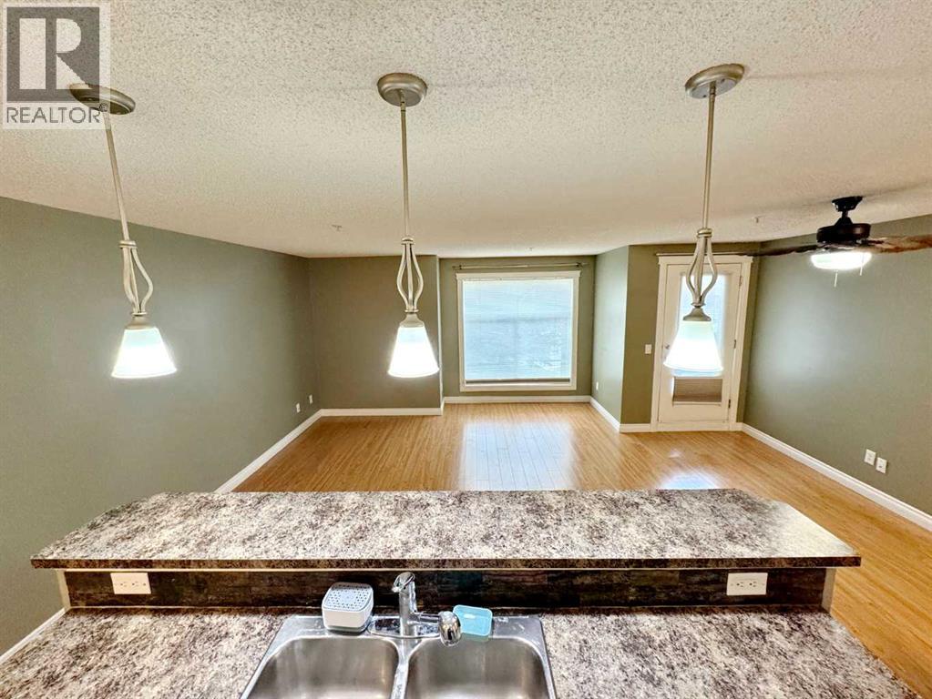 Photo 17 of 2126 700 Willowbrook Road Nw, Airdrie AB