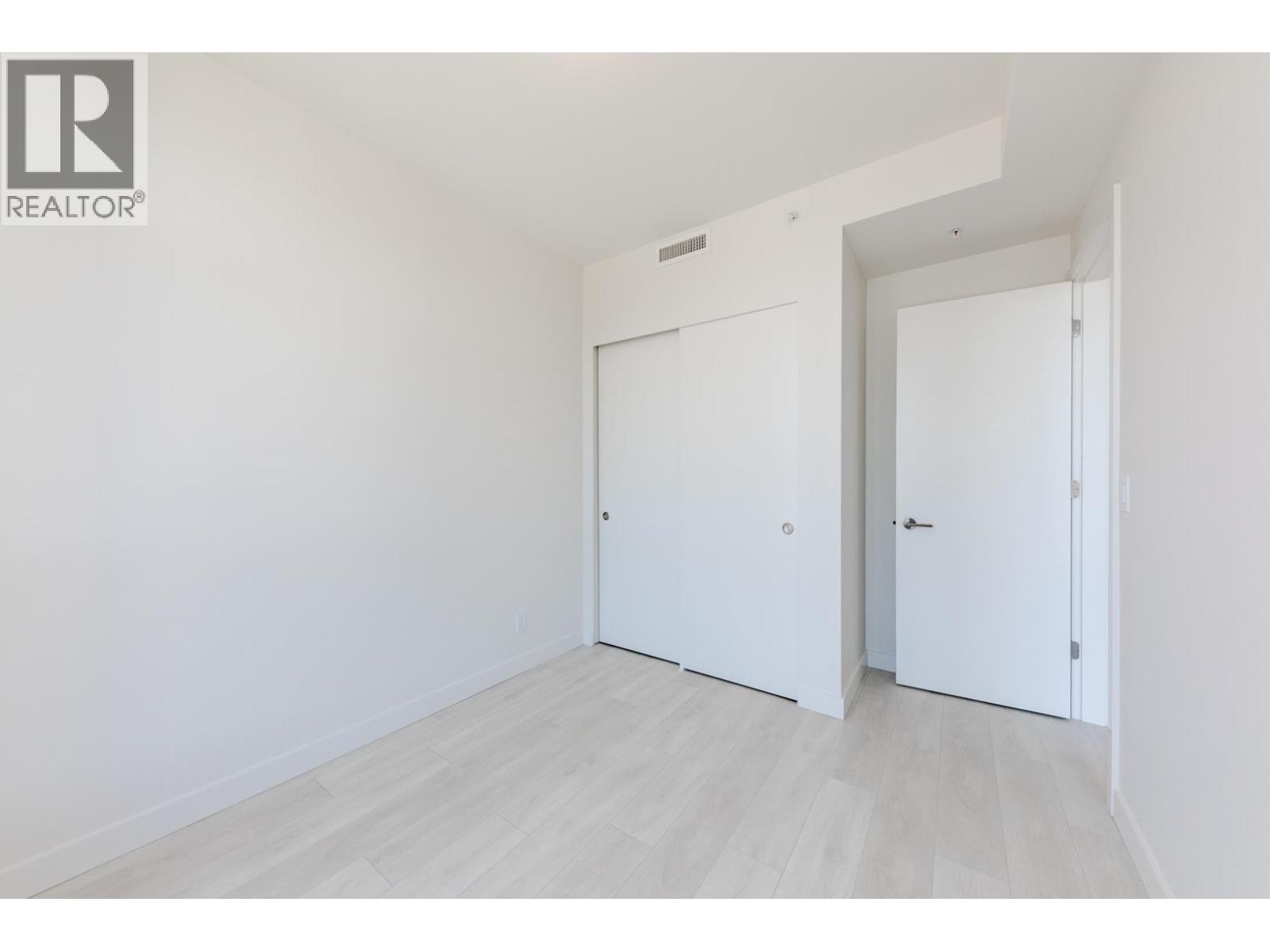 Photo 11 of 2407 537 Cottonwood Avenue, Coquitlam BC