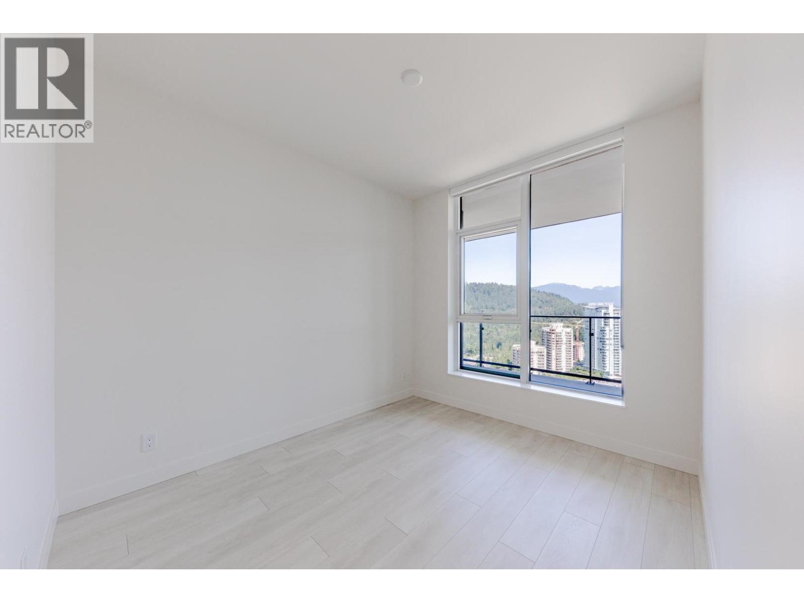 Photo 5 of 2407 537 Cottonwood Avenue, Coquitlam BC