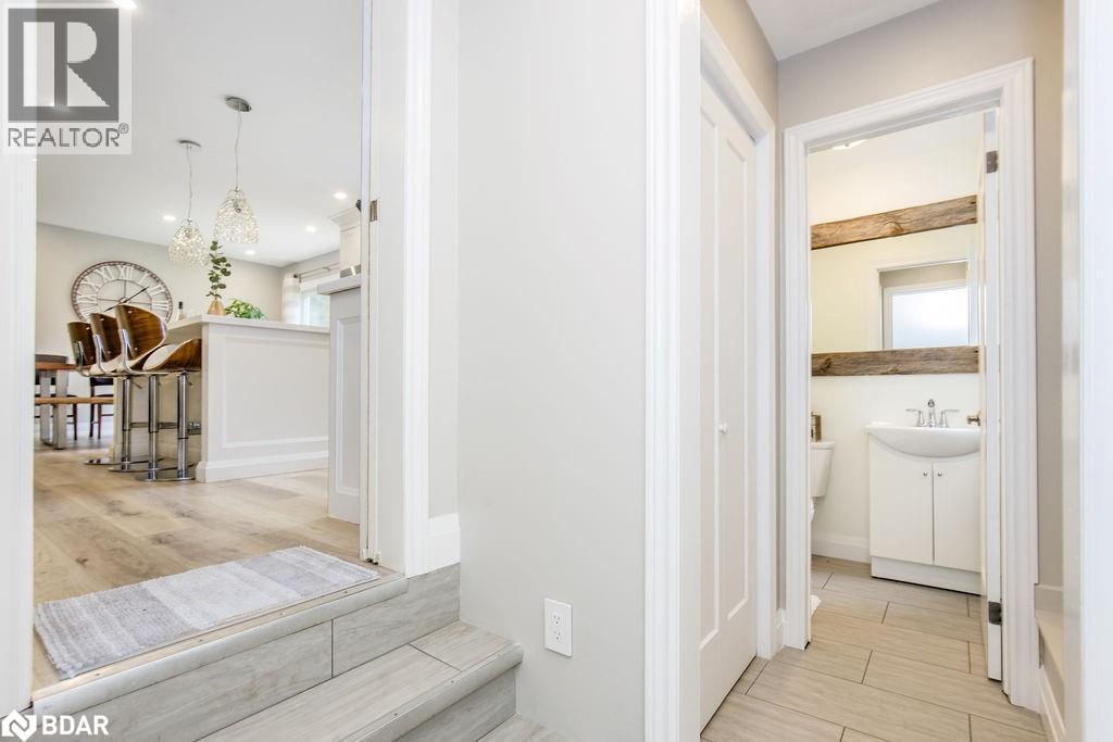 Photo 21 of 1175 Carson Road, Springwater ON