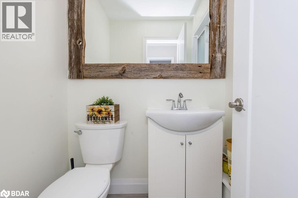Photo 22 of 1175 Carson Road, Springwater ON