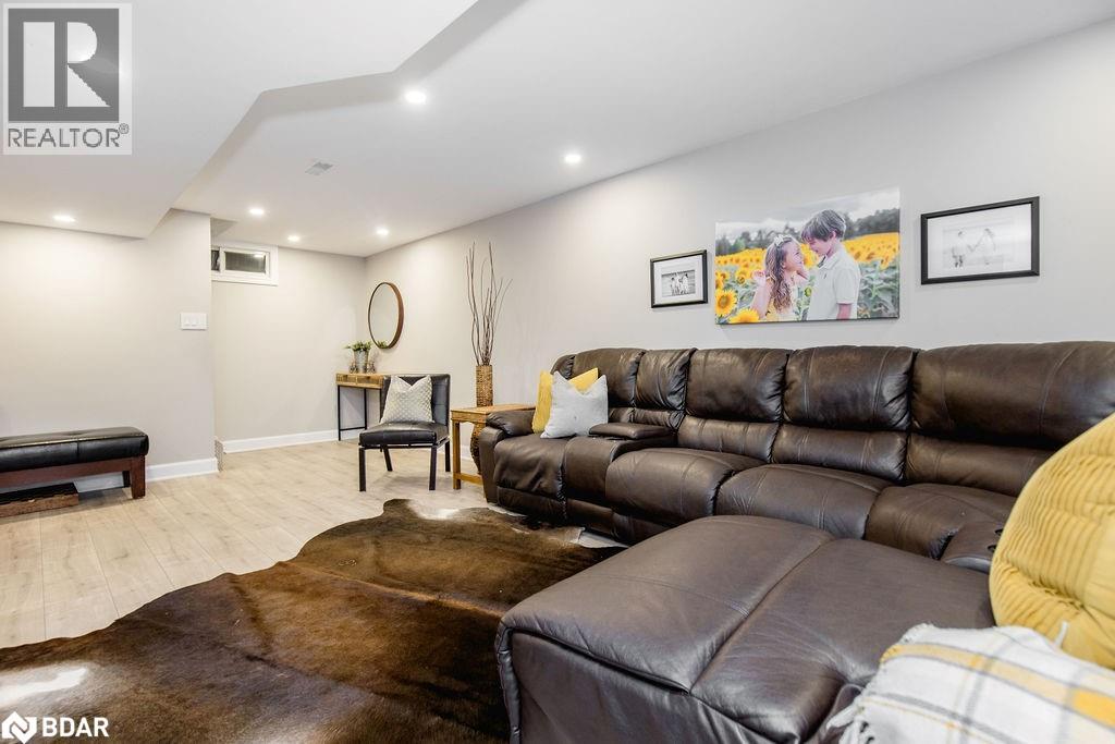 Photo 25 of 1175 Carson Road, Springwater ON
