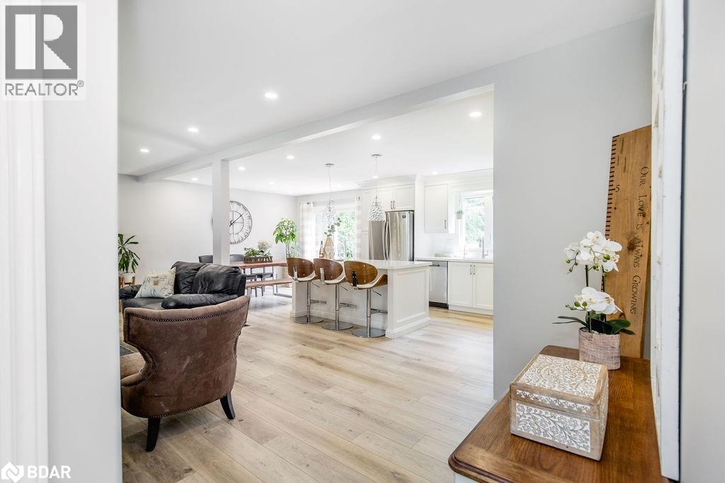 Photo 4 of 1175 Carson Road, Springwater ON