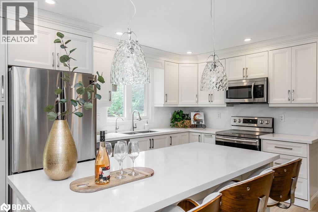 Photo 8 of 1175 Carson Road, Springwater ON