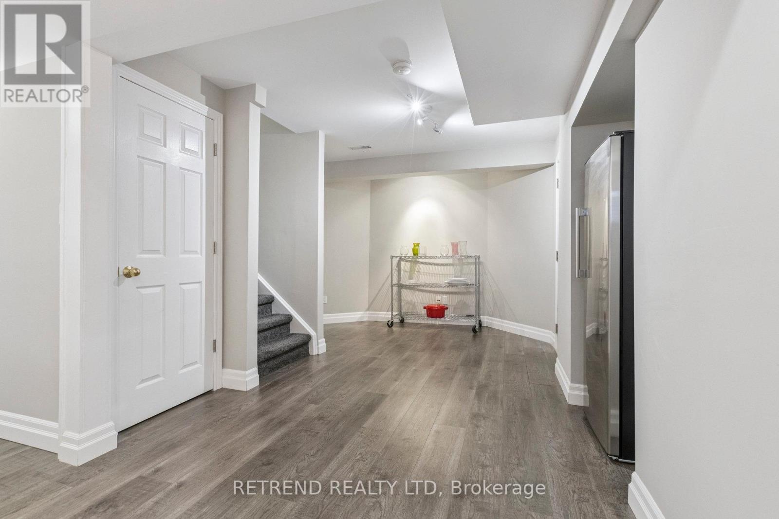 Photo 30 of 134 Queen Charlotte Crescent, Kitchener ON