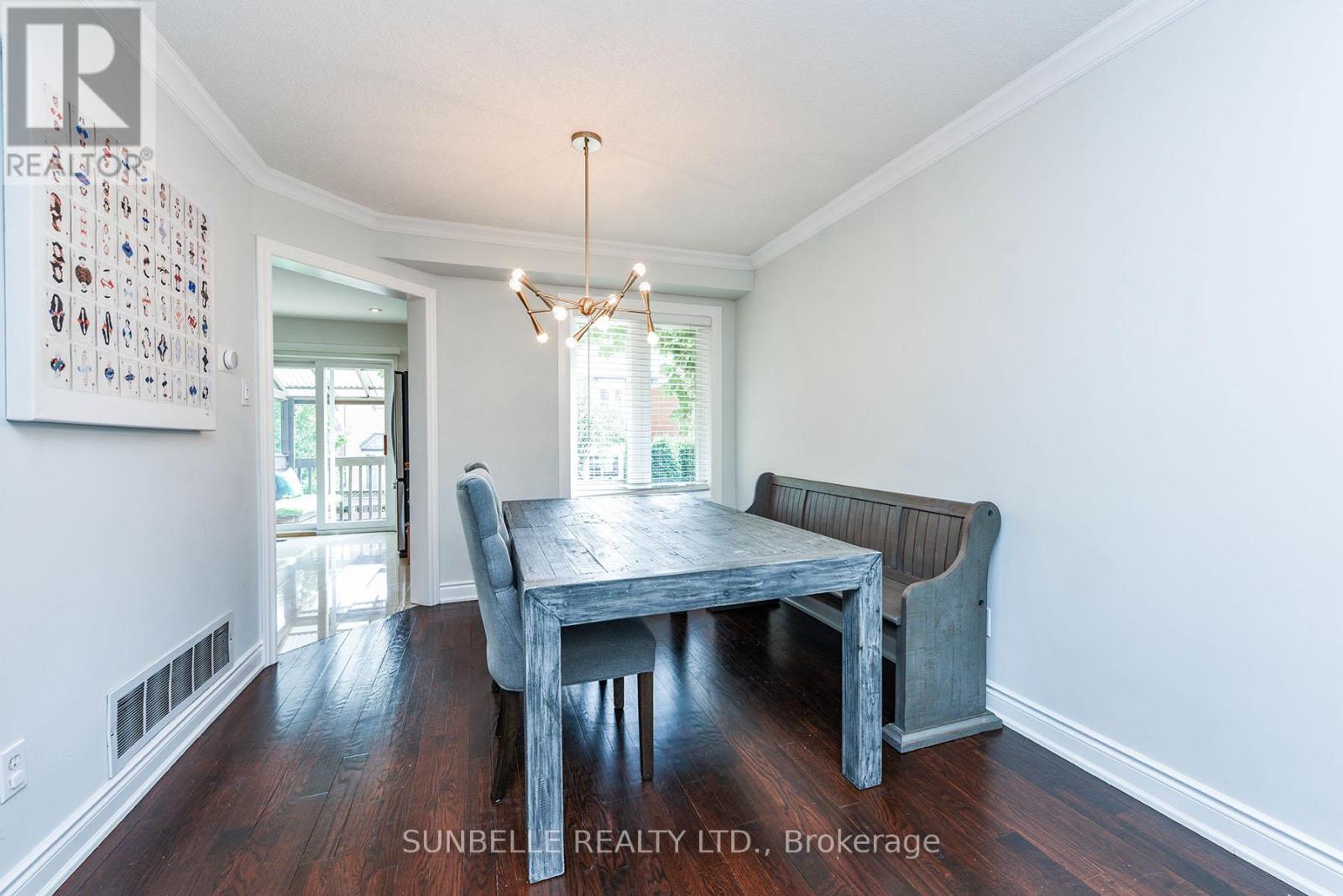 Photo 6 of 3826 Allcroft Road, Mississauga ON