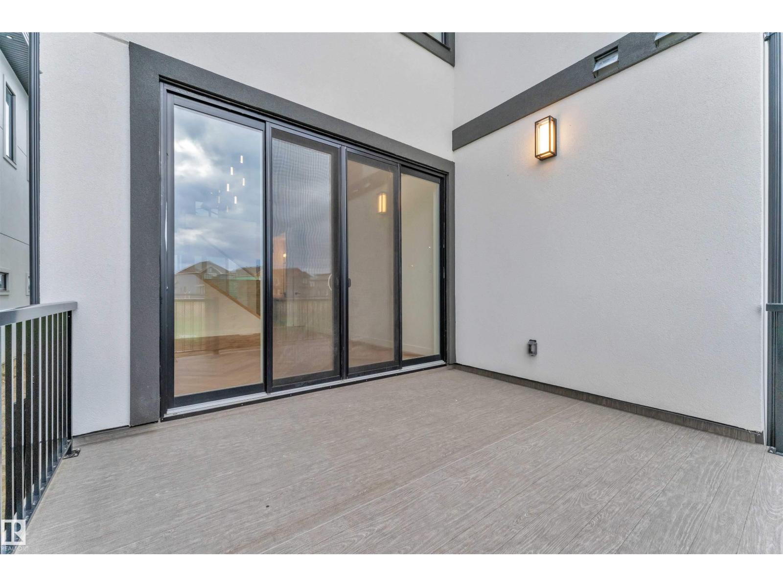 Photo 32 of 703 166 Av Ne, Edmonton AB