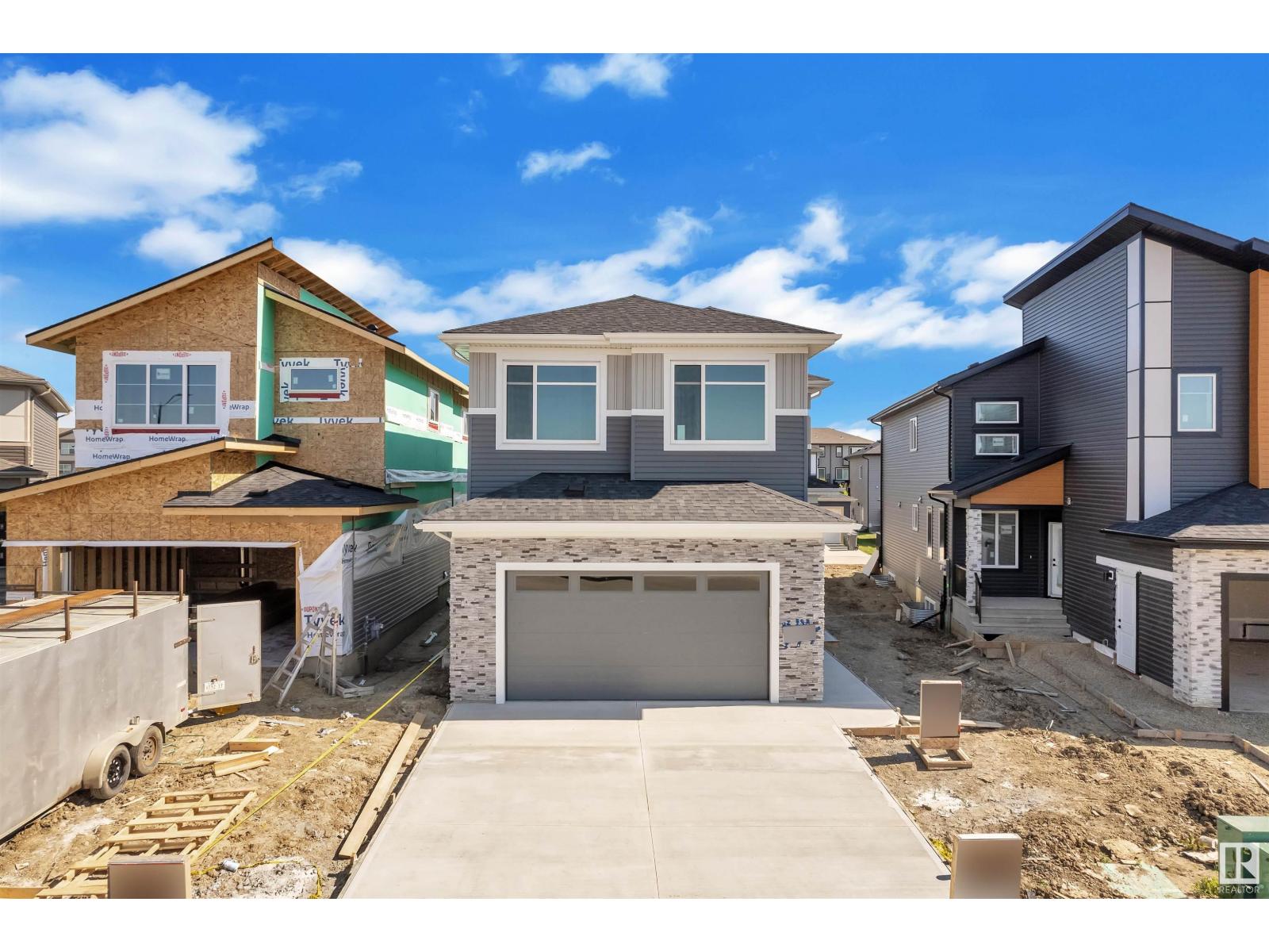 Photo 3 of 123 Lilac Cl, Leduc AB