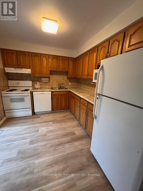 Photo 22 of 67 Orma Drive, Orillia ON
