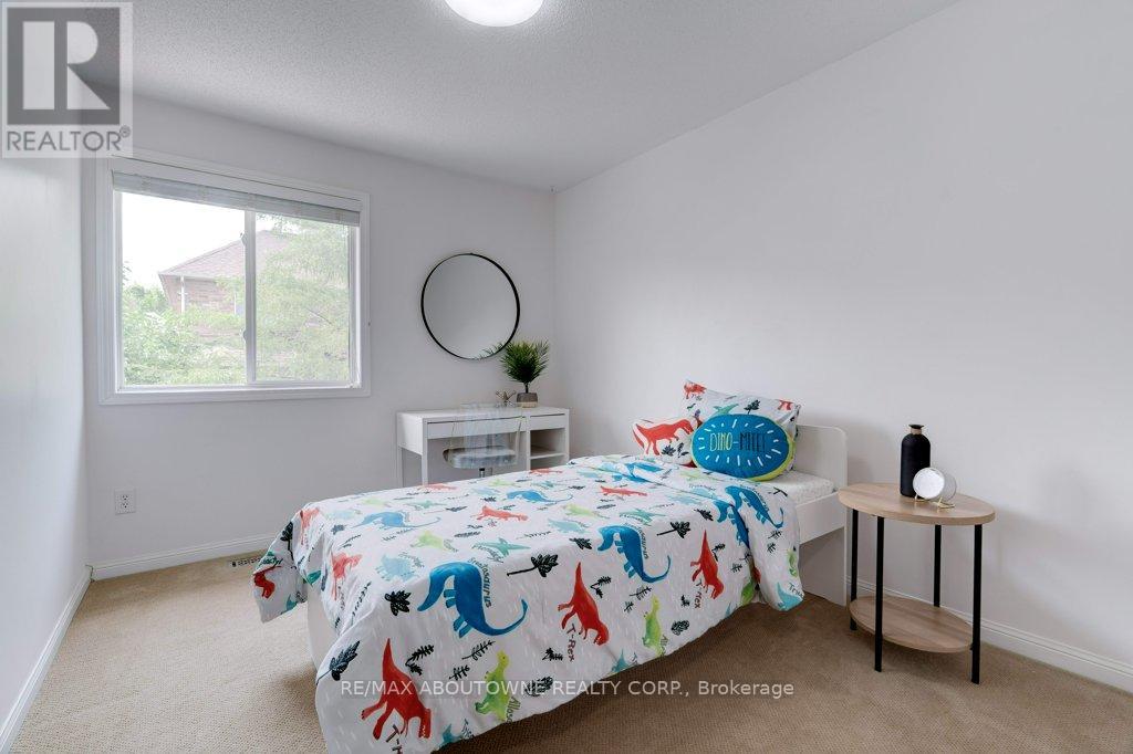 Photo 20 of 3133 Abernathy Way, Oakville ON