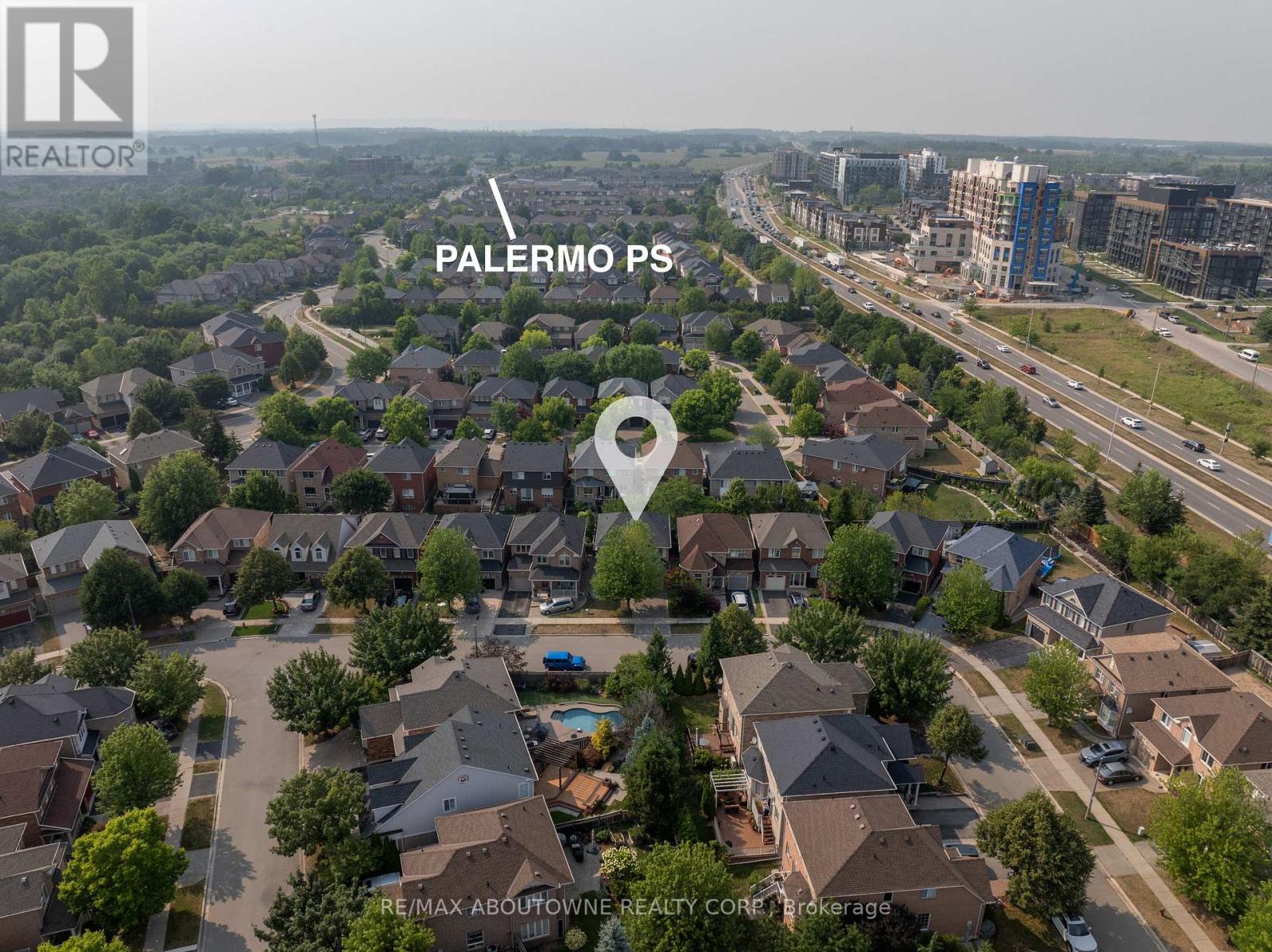 Photo 40 of 3133 Abernathy Way, Oakville ON