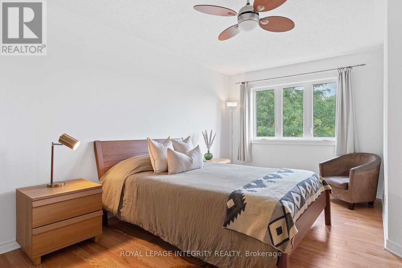 Photo 15 of 258 Catamount Court, Ottawa ON