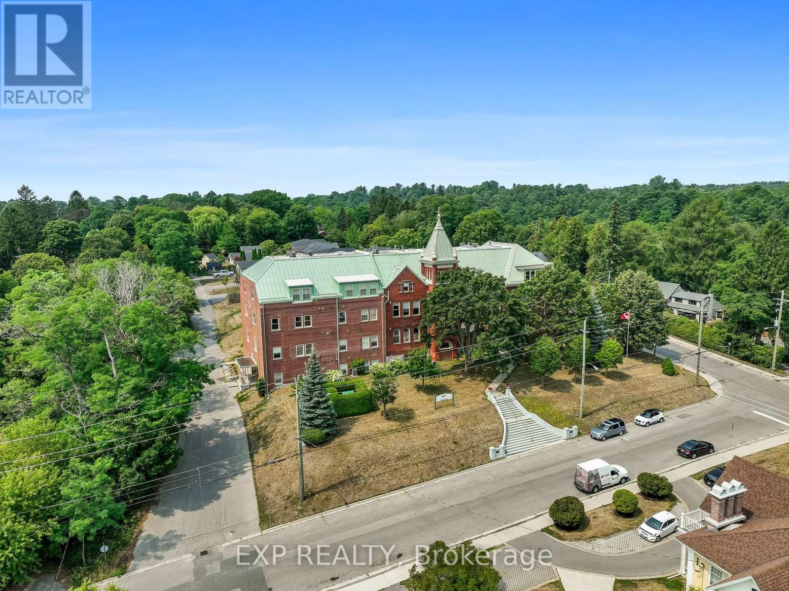 Photo 1 of 302 72 Pine Street N, Port Hope ON
