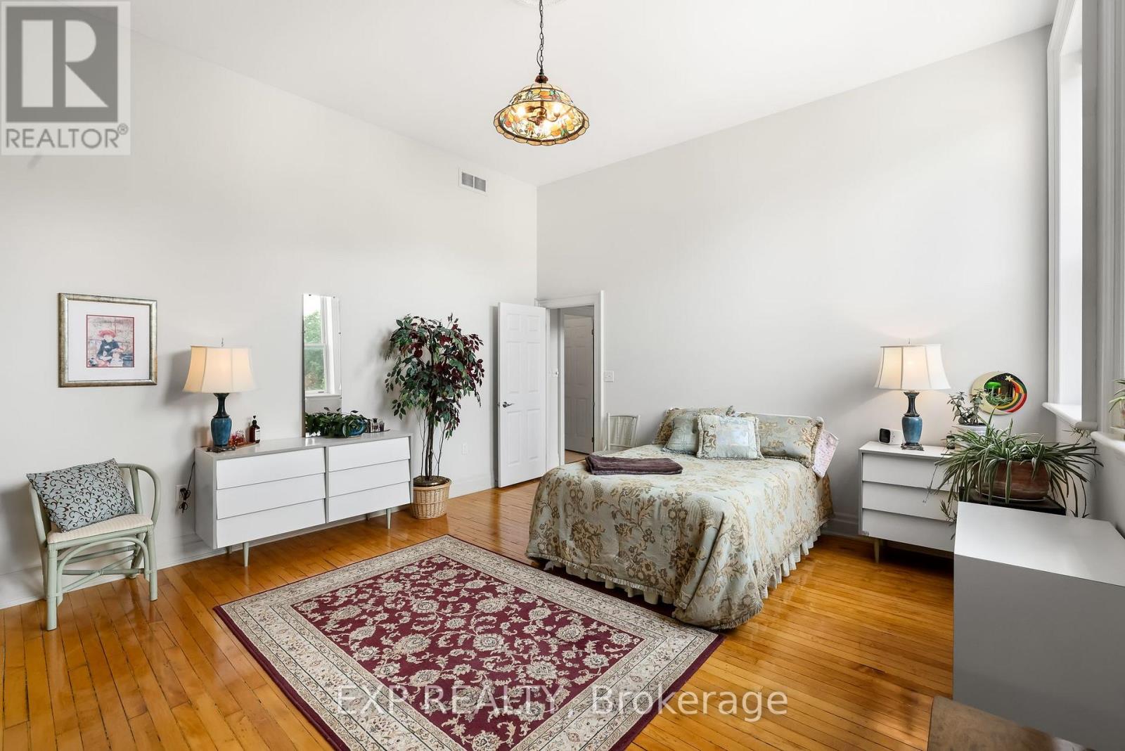 Photo 26 of 302 72 Pine Street N, Port Hope ON