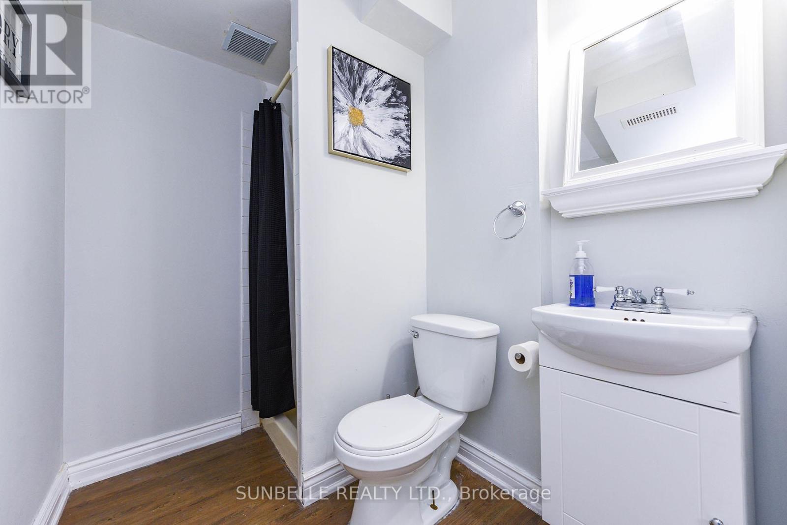 Photo 36 of 3826 Allcroft Road, Mississauga ON