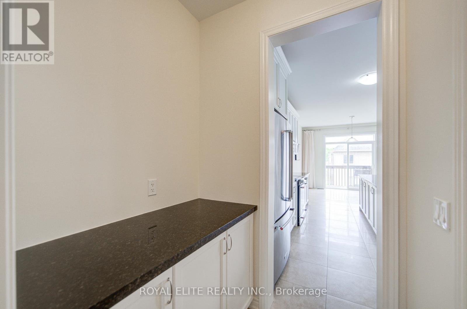 Photo 17 of 7 Goldeneye Drive, East Gwillimbury ON
