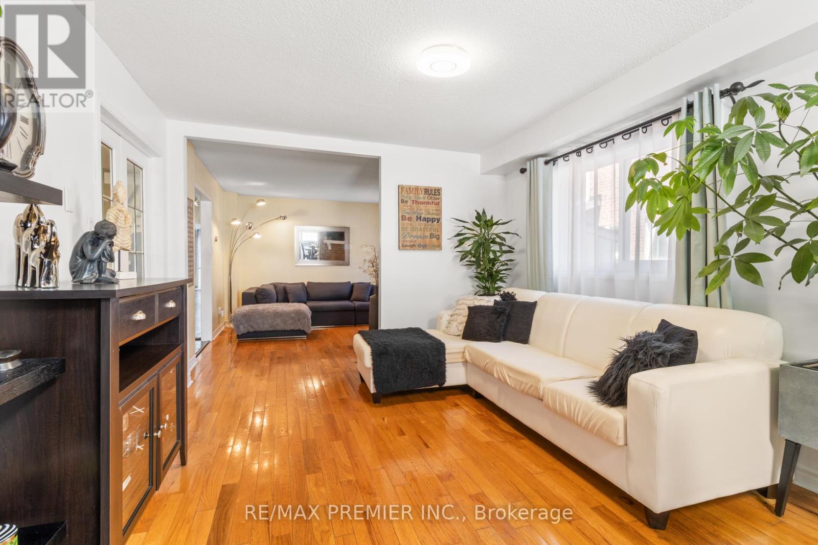 Photo 42 of 26 Ecclestone Drive, Brampton ON