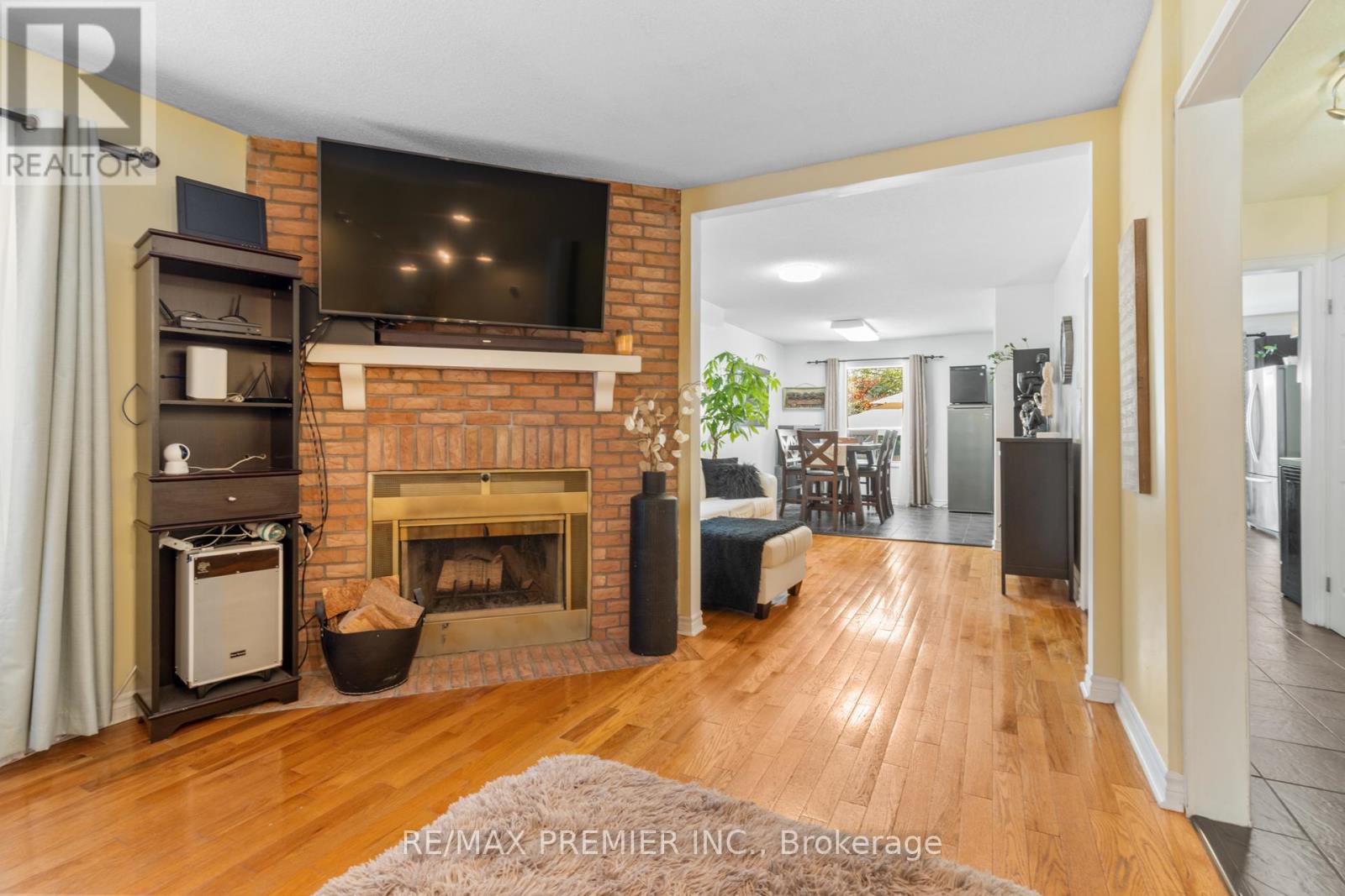 Photo 41 of 26 Ecclestone Drive, Brampton ON