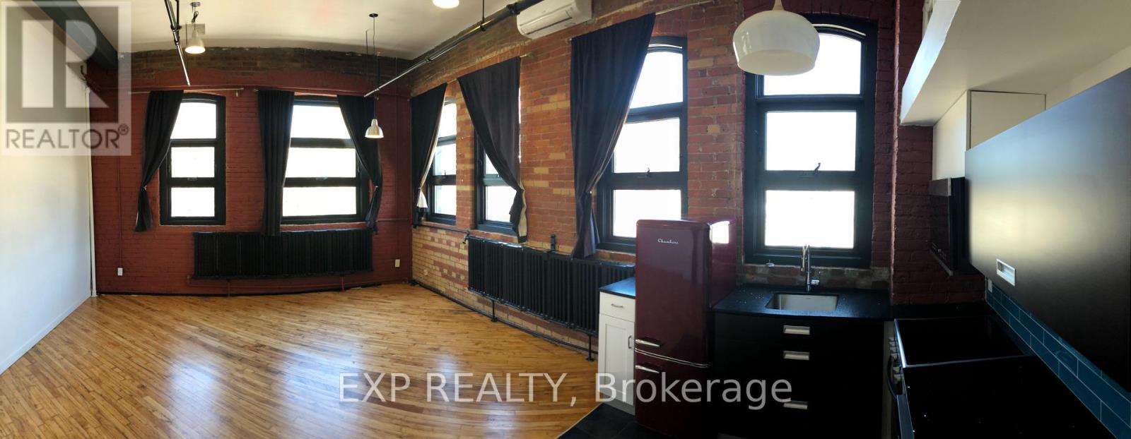 Photo 16 of 2480 Dundas Street W, Toronto ON