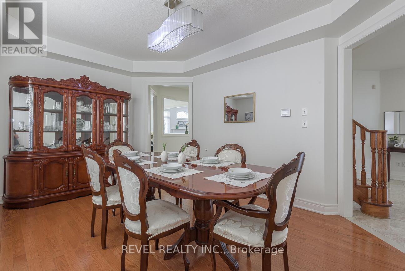 Photo 46 of 56 Redwillow Road, Brampton ON