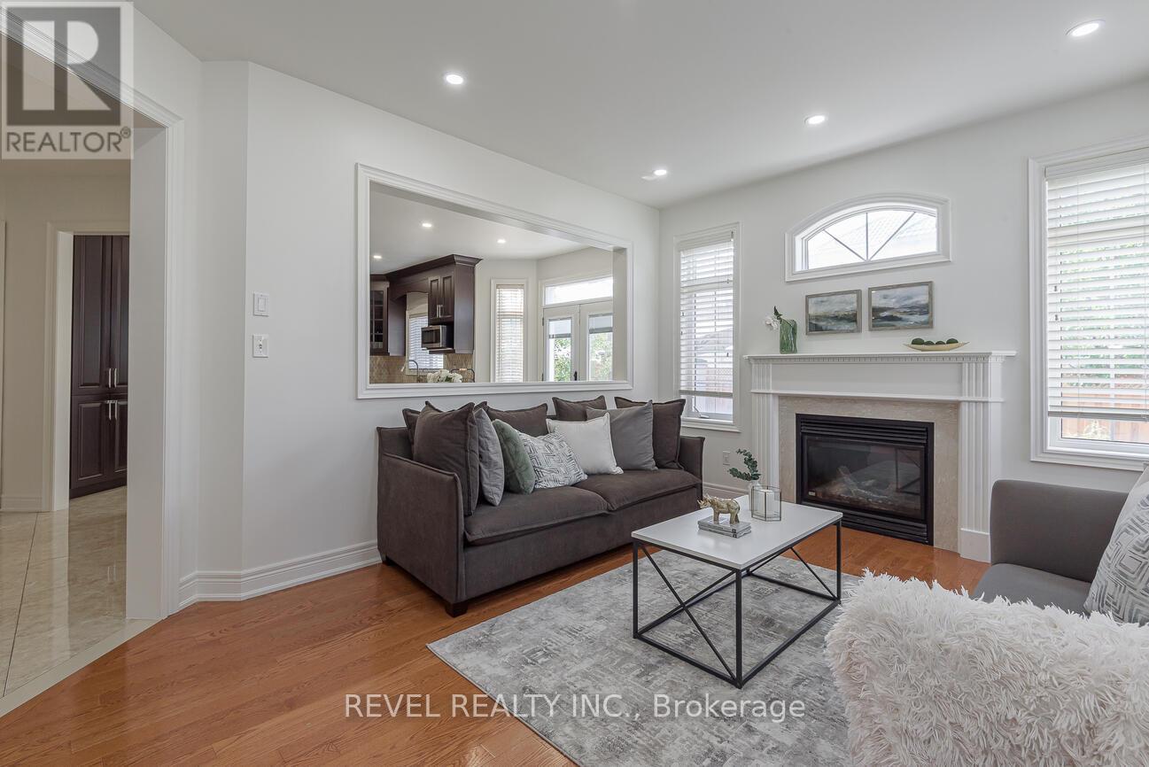 Photo 29 of 56 Redwillow Road, Brampton ON