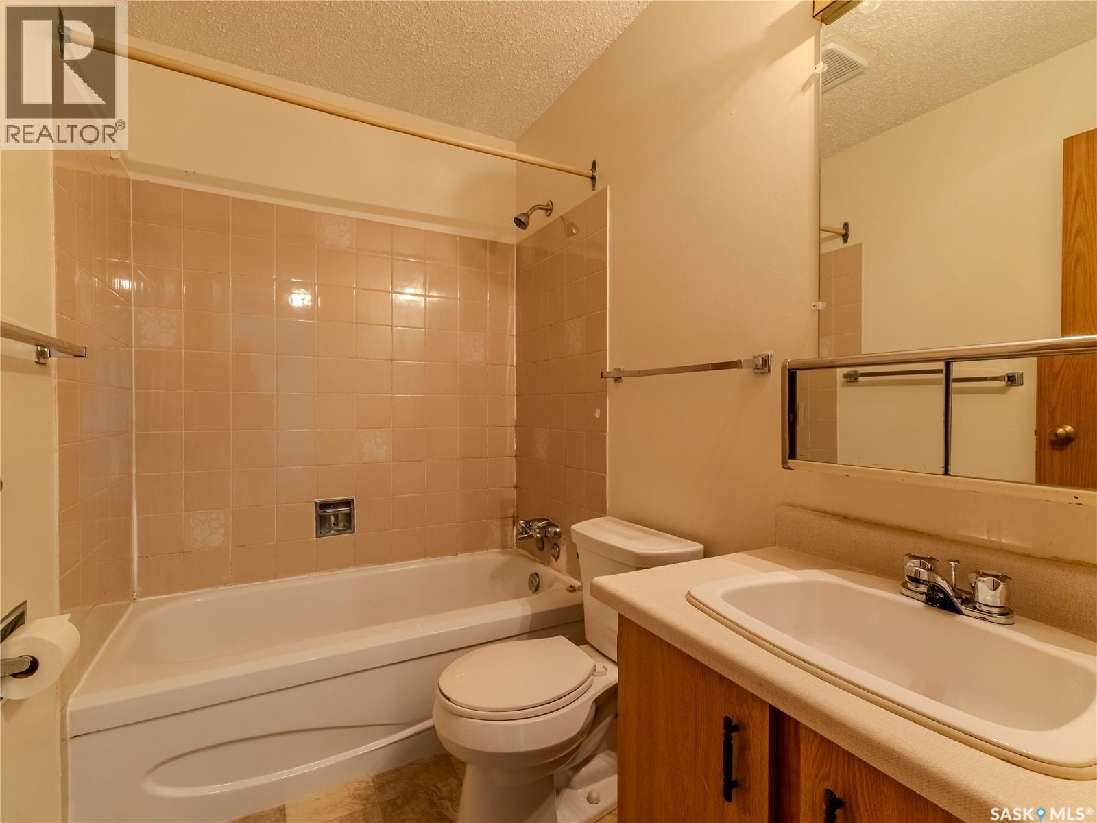 Photo 18 of 1637 425 115th Street E, Saskatoon SK