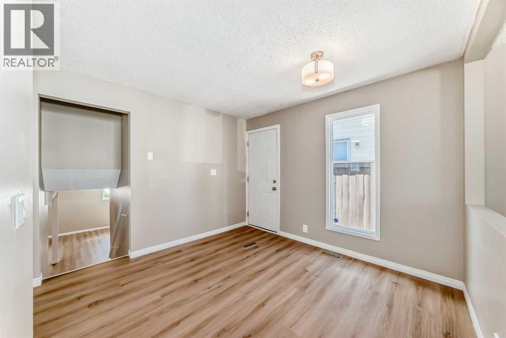 Single Family House 4 Level for Sale in  Sandstone Road NW Sandstone Valley Calgary 