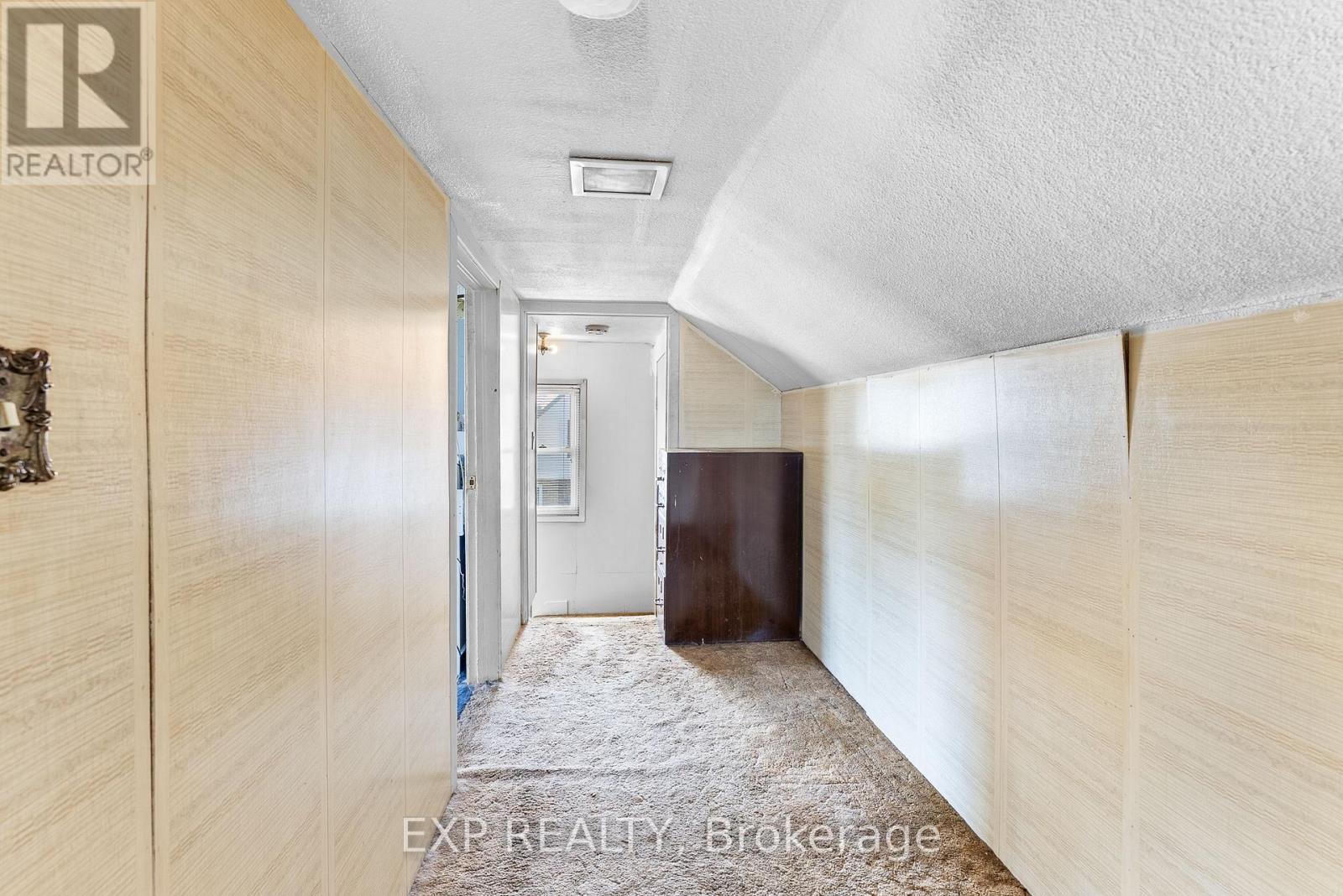 Photo 31 of 5387 Cedar Street, Niagara Falls ON