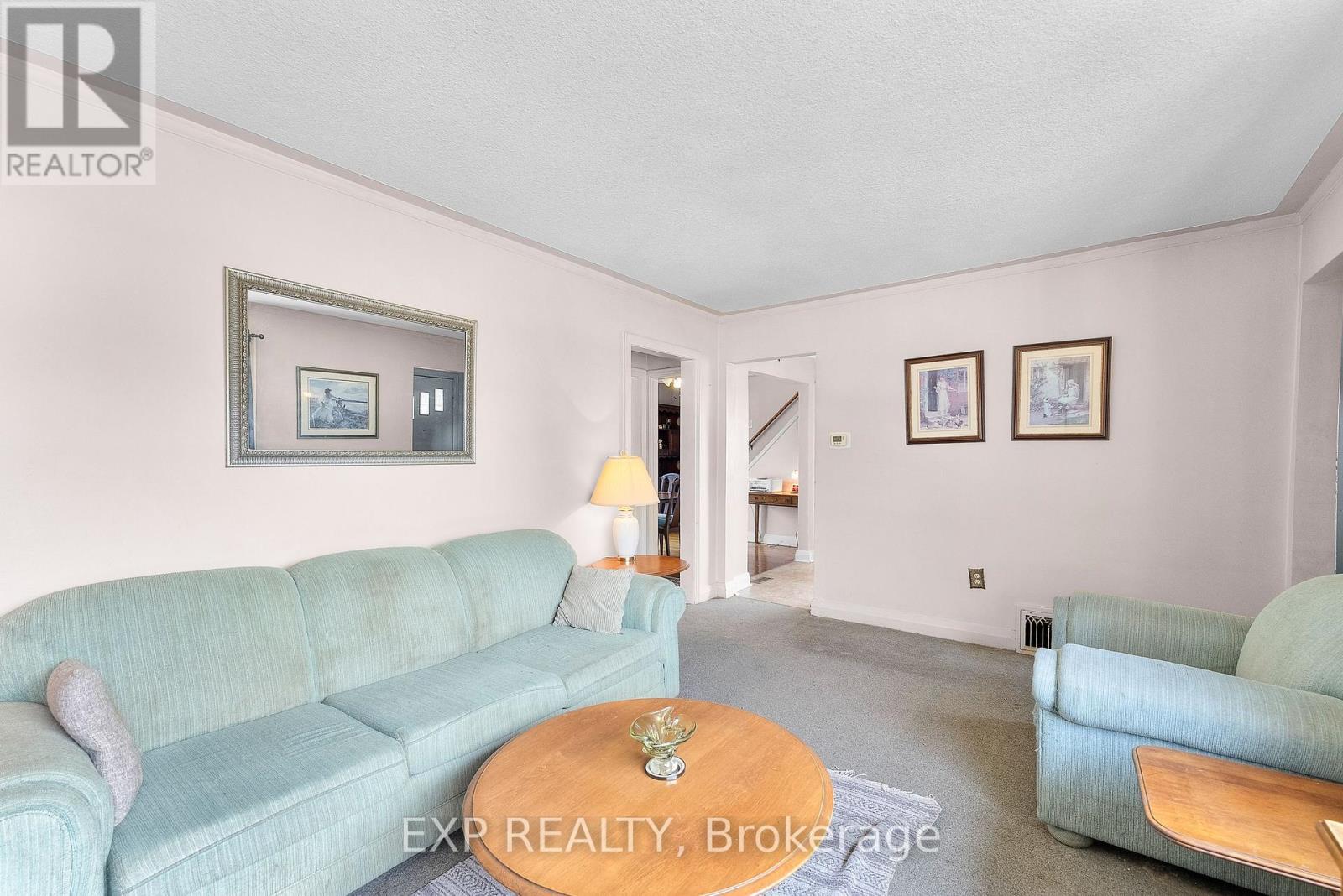 Photo 15 of 5387 Cedar Street, Niagara Falls ON