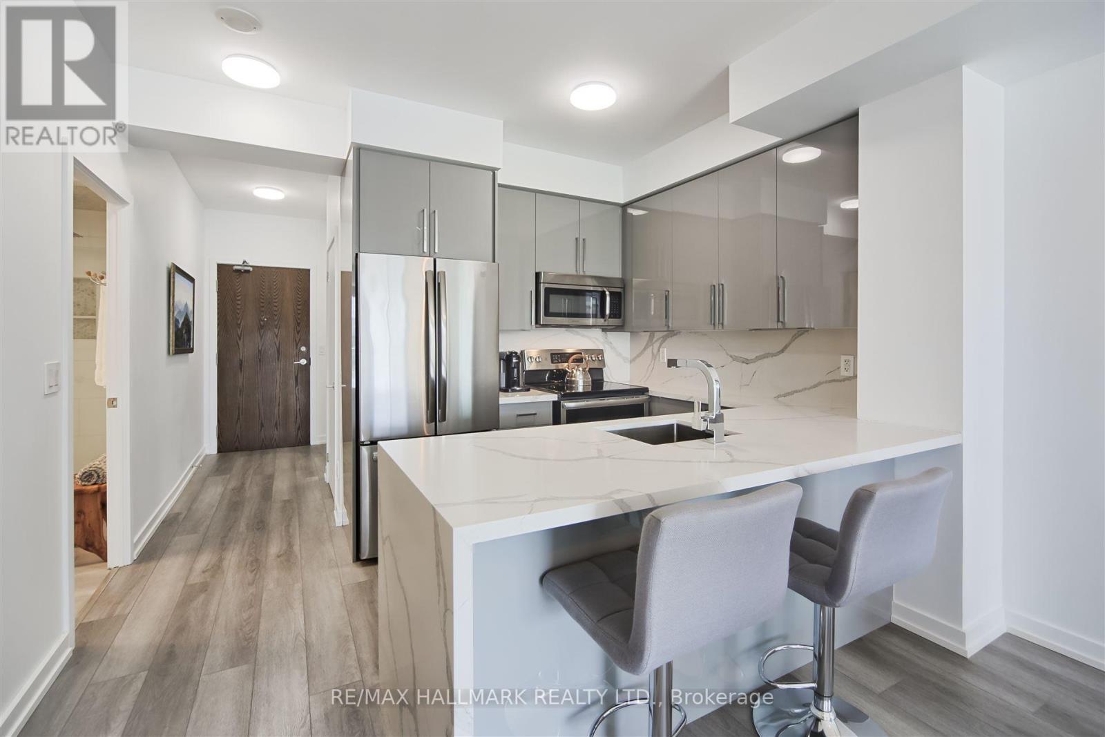 Photo 4 of 714 260 Sackville Street, Toronto ON