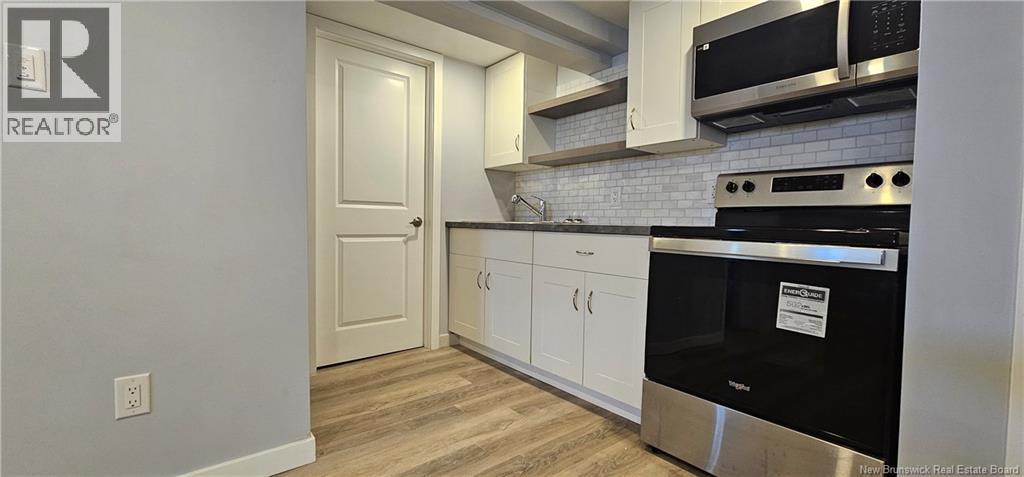 Photo 18 of 102 Cleveland Avenue, Riverview NB