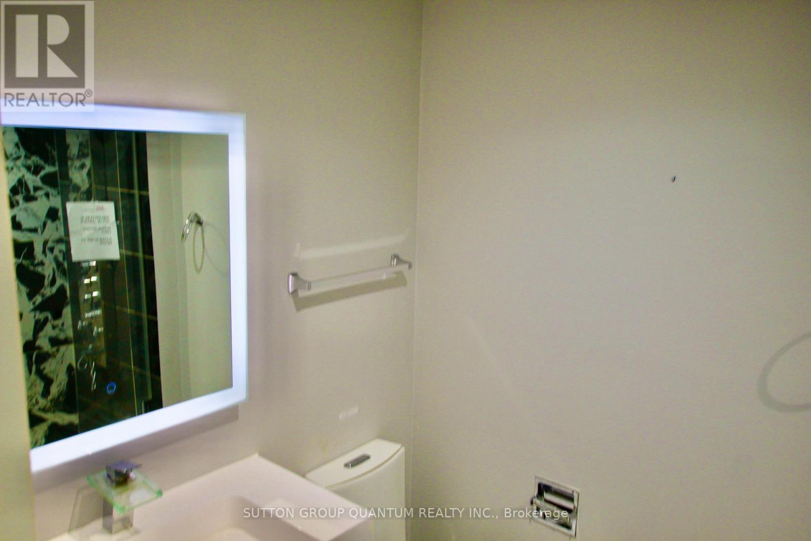 Photo 21 of 25 6780 Formentera Avenue, Mississauga ON