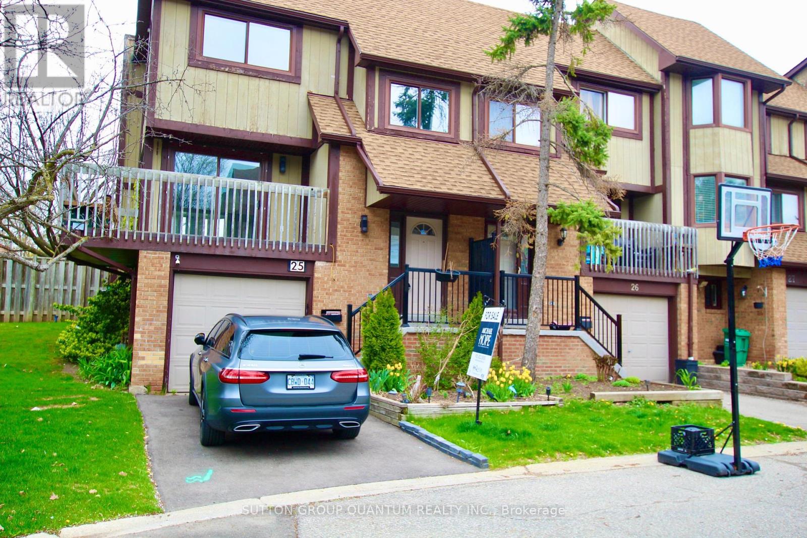 Photo 14 of 25 6780 Formentera Avenue, Mississauga ON